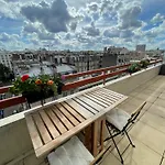 Апартаменты F8 - Terrace Paris's View, Eiffel Tower Area Париж