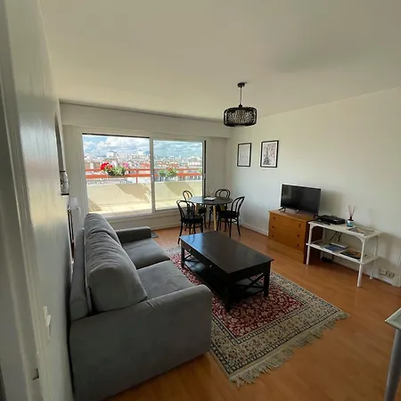 Apartamento F8 - Terrace Paris's View, Eiffel Tower Area Paris