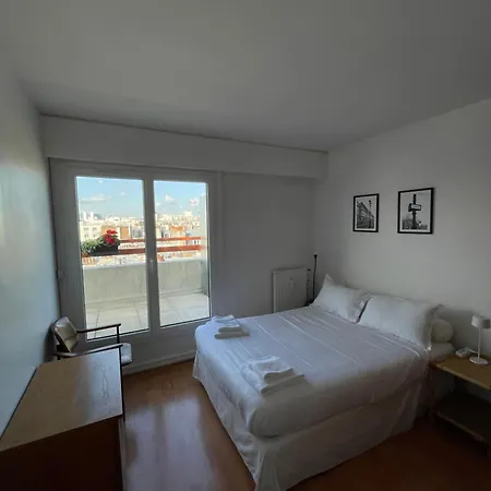 Apartment F8 - Terrace Paris's View, Eiffel Tower Area