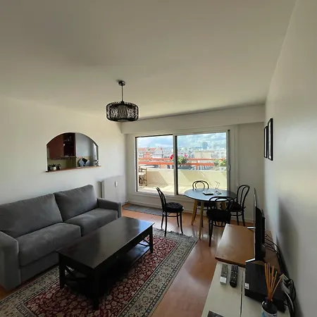 Apartment F8 - Terrace Paris's View, Eiffel Tower Area