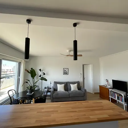 F8 - Terrace Paris's View, Eiffel Tower Area *