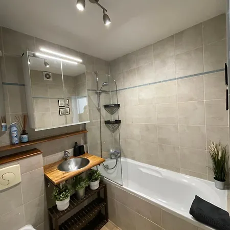 F8 - Terrace Paris's View, Eiffel Tower Area * Paris